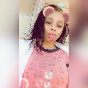 Meet your Posher, Macy